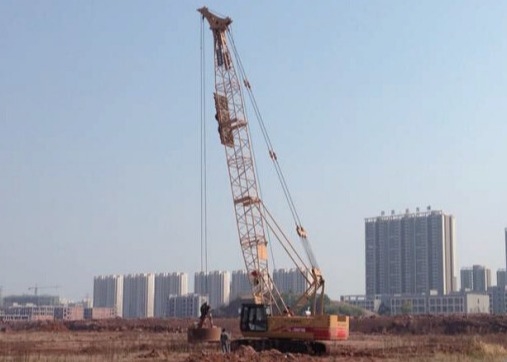 CHUY500 Hydrauliczny żuraw samochodowy Dynamiczne zagęszczanie, wysoka wydajność Mocne ubijanie